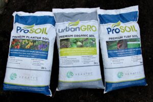 Veratec premium bagged soil for gardens